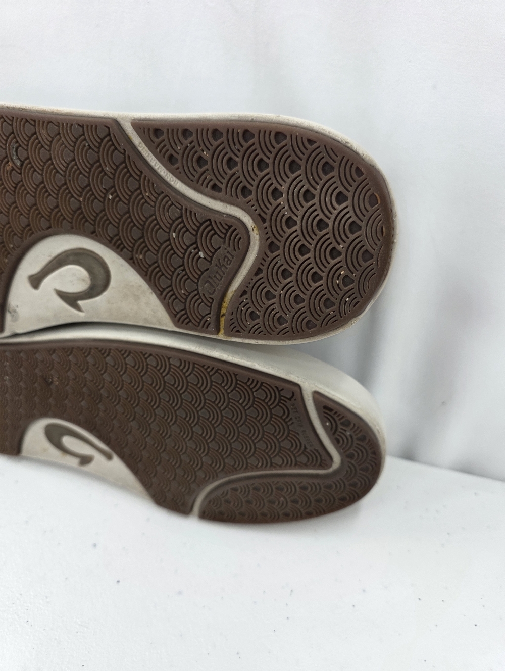 OluKai Lae‘ahi Slip-On Sneakers Mens Size 10 Clay Fabric Mesh Casual 10443-1010. - Picture 9 of 10